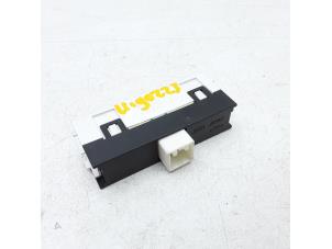 Gebruikte Diversen Daihatsu Terios (J2) 1.5 16V DVVT 4x2 Euro 4 Prijs € 5,25 Margeregeling aangeboden door Japoto Parts B.V.