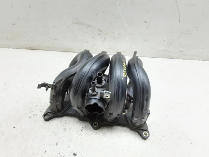 Gebruikte Inlaatspruitstuk Daihatsu Sirion 2 (M3) 1.3 16V DVVT Prijs € 36,70 Margeregeling aangeboden door Japoto Parts B.V.