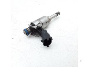 Gebruikte Injector (benzine injectie) Kia Cee'd Sportswagon (JDC5) 1.6 GDI 16V Prijs € 19,99 Margeregeling aangeboden door Japoto Parts B.V.