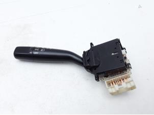 Gebruikte Licht Schakelaar Suzuki Liana (ERC/ERD/RH4) 1.6 MPi 16V Prijs € 29,95 Margeregeling aangeboden door Japoto Parts B.V.