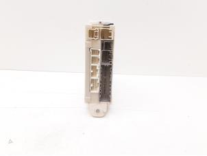 Gebruikte Zekeringkast Lexus IS (E2) 250 2.5 V6 24V Prijs € 20,99 Margeregeling aangeboden door Japoto Parts B.V.