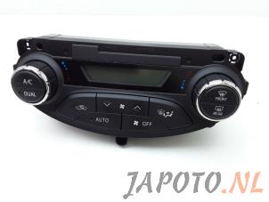 Gebruikte Kachel Bedieningspaneel Toyota Yaris III (P13) 1.33 16V Dual VVT-I Prijs € 49,95 Margeregeling aangeboden door Japoto Parts B.V.