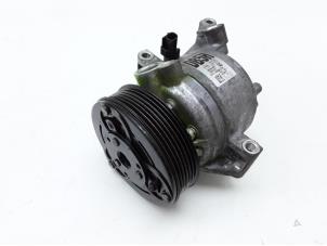 Gebruikte Pomp Airco Mazda CX-3 (DJ/DK) 2.0 SkyActiv-G 120 Prijs € 157,49 Margeregeling aangeboden door Japoto Parts B.V.