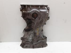 Gebruikte Distributiedeksel Kia Carens III (FG) 2.0i CVVT 16V Prijs € 52,45 Margeregeling aangeboden door Japoto Parts B.V.