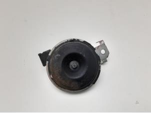 Gebruikte Toeter Isuzu D-Max (TFR/TFS) 2.5 D Twin Turbo 4x4 Prijs € 19,06 Inclusief btw aangeboden door Japoto Parts B.V.