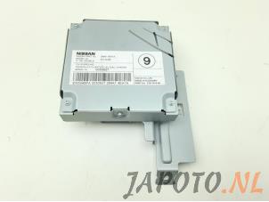 Gebruikte Module parkeer camera Nissan Qashqai (J11) 1.2 DIG-T 16V Prijs € 74,99 Margeregeling aangeboden door Japoto Parts B.V.