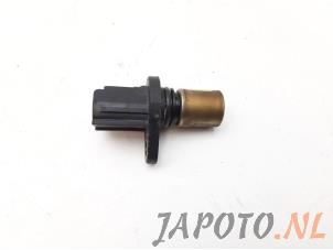 Gebruikte Nokkenas Sensor Toyota Yaris (P1) 1.0 16V VVT-i Prijs € 31,50 Margeregeling aangeboden door Japoto Parts B.V.