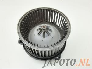 Gebruikte Kachel Ventilatiemotor Toyota Picnic (XM10) 2.0i 16V GLi,GXi Prijs € 39,95 Margeregeling aangeboden door Japoto Parts B.V.