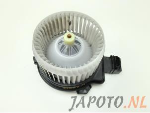 Gebruikte Chaufage Ventilatiemotor Suzuki Vitara (LY/MY) 1.6 16V VVT AllGrip Prijs € 72,54 Inclusief btw aangeboden door Japoto Parts B.V.