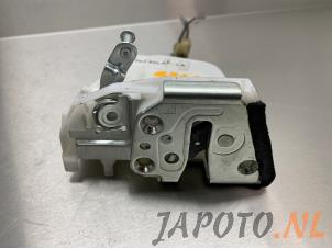 Gebruikte Deurslot Mechaniek 4Deurs links-achter Suzuki Swift (ZA/ZC/ZD) 1.2 16_ Prijs € 44,95 Margeregeling aangeboden door Japoto Parts B.V.