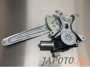 Gebruikte Raammechaniek 4Deurs links-achter Suzuki Swift (ZA/ZC/ZD) 1.2 16_ Prijs € 40,00 Margeregeling aangeboden door Japoto Parts B.V.