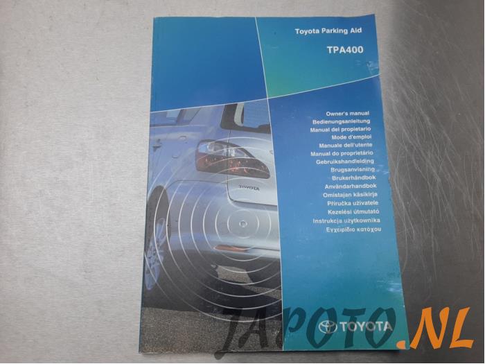 Instructie Boekje van een Toyota Prius (NHW20) 1.5 16V 2005