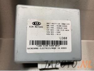 Gebruikte Stuurbekrachtiging Computer Kia Cee'd Sportswagon (JDC5) 1.6 GDI 16V Prijs € 99,95 Margeregeling aangeboden door Japoto Parts B.V.