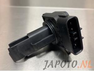 Gebruikte Luchtmassameter Mazda 2 (DE) 1.3 16V S-VT Prijs € 24,95 Margeregeling aangeboden door Japoto Parts B.V.