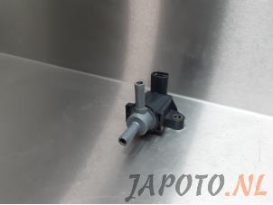Gebruikte Vacuum ventiel Toyota Aygo (B10) 1.0 12V VVT-i Prijs € 19,95 Margeregeling aangeboden door Japoto Parts B.V.