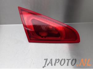 Gebruikte Achterlicht links Mitsubishi Colt (Z2/Z3) 1.3 16V Prijs € 19,00 Margeregeling aangeboden door Japoto Parts B.V.