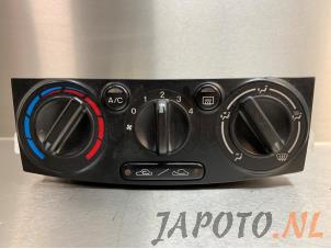 Gebruikte Kachel Bedieningspaneel Mazda MPV (LW19/69) 2.3 16V Prijs € 39,95 Margeregeling aangeboden door Japoto Parts B.V.
