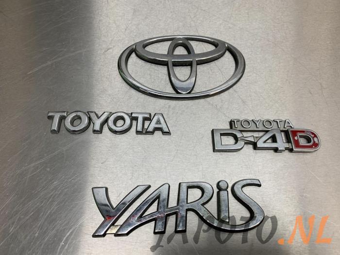 Verwant houten Octrooi Toyota Yaris Emblemen voorraad | Onderdelenlijn.nl