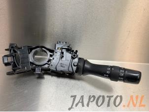 Gebruikte Schakelaar Licht Toyota Prius (ZVW3) 1.8 16V Prijs € 39,95 Margeregeling aangeboden door Japoto Parts B.V.