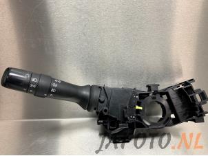 Gebruikte Schakelaar Licht Toyota Verso 2.0 16V D-4D-F Prijs € 48,34 Inclusief btw aangeboden door Japoto Parts B.V.