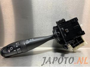 Gebruikte Licht Schakelaar Daihatsu Cuore (L251/271/276) 1.0 12V DVVT Prijs € 24,95 Margeregeling aangeboden door Japoto Parts B.V.