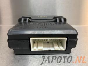 BCM van een Lexus GS (..S16) 430 4.3 32V VVT-i 2002