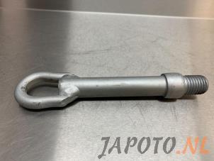Gebruikte Sleepoog voor Mitsubishi Colt Prijs € 9,99 Margeregeling aangeboden door Japoto Parts B.V.