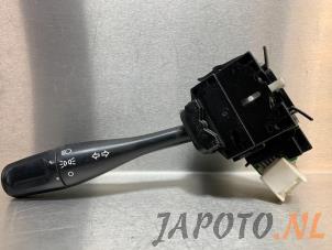 Gebruikte Licht Schakelaar Mitsubishi Pajero Canvas Top (V6/7) 3.2 DI-D 16V Prijs € 34,95 Margeregeling aangeboden door Japoto Parts B.V.