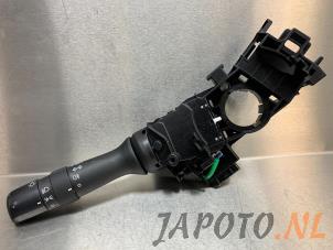 Gebruikte Licht Schakelaar Toyota Yaris III (P13) 1.5 16V Dual VVT-iE Prijs € 34,95 Margeregeling aangeboden door Japoto Parts B.V.