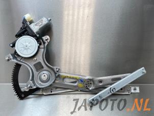 Gebruikte Raammechaniek 4Deurs rechts-voor Hyundai i20 1.1 CRDi VGT 12V Prijs € 29,99 Margeregeling aangeboden door Japoto Parts B.V.