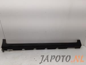 Gebruikte Zijskirt rechts Hyundai i20 (GBB) 1.0 T-GDI 100 12V Prijs € 59,29 Inclusief btw aangeboden door Japoto Parts B.V.