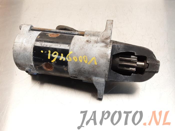 Startmotor van een Subaru Forester (SH) 2.0D 2012
