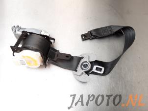 Gebruikte Veiligheidsgordel rechts-voor Kia Sportage (SL) 2.0 CRDi 16V VGT 4x4 Prijs € 180,29 Inclusief btw aangeboden door Japoto Parts B.V.