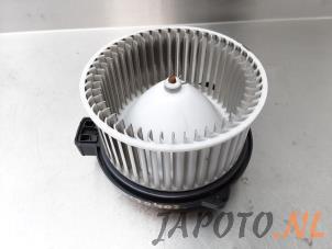 Gebruikte Chaufage Ventilatiemotor Mazda CX-7 2.3 MZR DISI Turbo 16V Prijs € 62,95 Margeregeling aangeboden door Japoto Parts B.V.