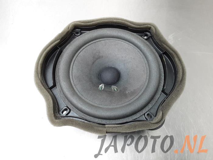 Speaker Mazda CX-7