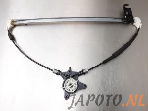 Gebruikte Ruitmechaniek 4Deurs rechts-achter Mazda CX-7 2.3 MZR DISI Turbo 16V Prijs € 41,95 Margeregeling aangeboden door Japoto Parts B.V.