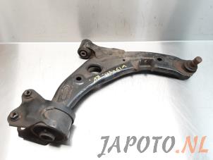 Gebruikte Draagarm onder rechts-voor Mazda CX-7 2.3 MZR DISI Turbo 16V Prijs € 52,45 Margeregeling aangeboden door Japoto Parts B.V.