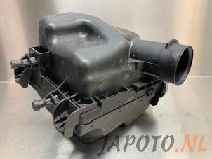 Gebruikte Luchtfilterhuis Nissan Juke (F15) 1.6 16V Prijs € 52,49 Margeregeling aangeboden door Japoto Parts B.V.
