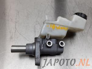 Gebruikte Hoofdremcilinder Toyota Yaris III (P13) 1.0 12V VVT-i Prijs € 26,20 Margeregeling aangeboden door Japoto Parts B.V.