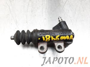 Gebruikte Koppeling Hulp Cilinder Toyota Yaris III (P13) 1.0 12V VVT-i Prijs € 24,95 Margeregeling aangeboden door Japoto Parts B.V.