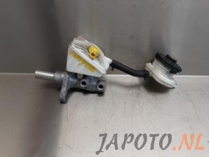 Gebruikte Hoofdremcilinder Honda Civic (FK1/2/3) 1.8i VTEC 16V Prijs € 49,00 Margeregeling aangeboden door Japoto Parts B.V.