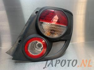 Gebruikte Achterlicht rechts Chevrolet Aveo 1.3 D 16V Prijs € 35,00 Margeregeling aangeboden door Japoto Parts B.V.
