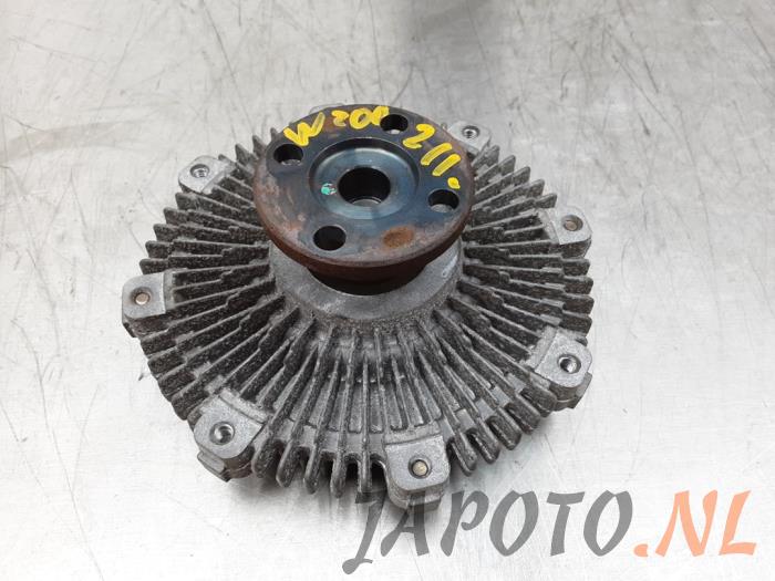 Gebruikte Viscosekoppeling koelvin Suzuki Grand Vitara I (FT/GT/HT) 2.5 V6 24V Prijs € 41,99 Margeregeling aangeboden door Japoto Parts B.V.