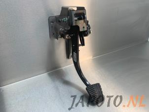 Gebruikte Koppelingspedaal Hyundai i20 (GBB) 1.0 T-GDI 100 12V Prijs € 34,95 Margeregeling aangeboden door Japoto Parts B.V.