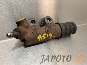 Gebruikte Koppeling Hulp Cilinder Toyota Verso 2.0 16V D-4D-F Prijs € 29,95 Margeregeling aangeboden door Japoto Parts B.V.