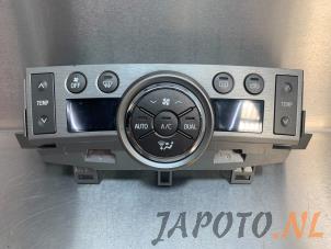 Gebruikte Kachel Bedieningspaneel Toyota Verso 2.0 16V D-4D-F Prijs € 74,95 Margeregeling aangeboden door Japoto Parts B.V.