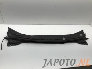 Gebruikte Paravan Mazda CX-7 2.3 MZR DISI Turbo 16V Prijs € 41,48 Margeregeling aangeboden door Japoto Parts B.V.