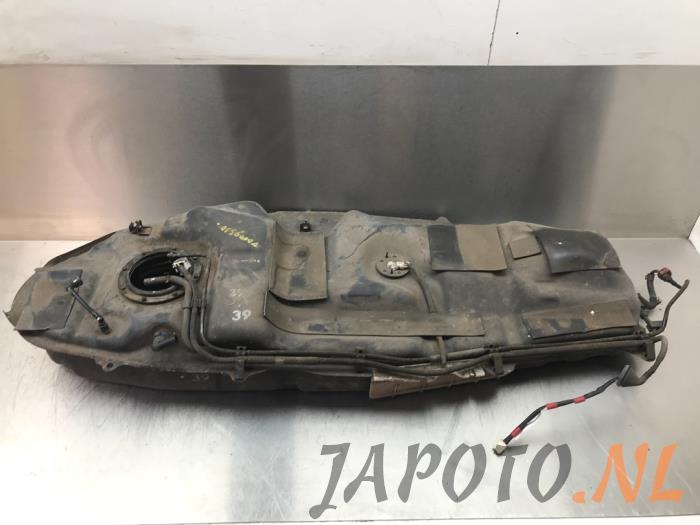 thumbnail image 2 of 14.8 Gallon Fuel Tank For 2001-2005 Toyota RAV4 L4 2.0L 2.4L Gas - Galvanized Steel 2 of 4