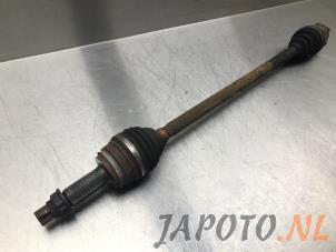 Gebruikte Steekas links-achter Toyota RAV4 (A3) 2.0 16V Valvematic 4x4 Prijs € 36,74 Margeregeling aangeboden door Japoto Parts B.V.
