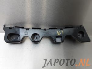 Gebruikte Bumpersteun links-achter Mazda CX-5 (KE,GH) 2.2 SkyActiv-D 16V 2WD Prijs € 12,95 Margeregeling aangeboden door Japoto Parts B.V.